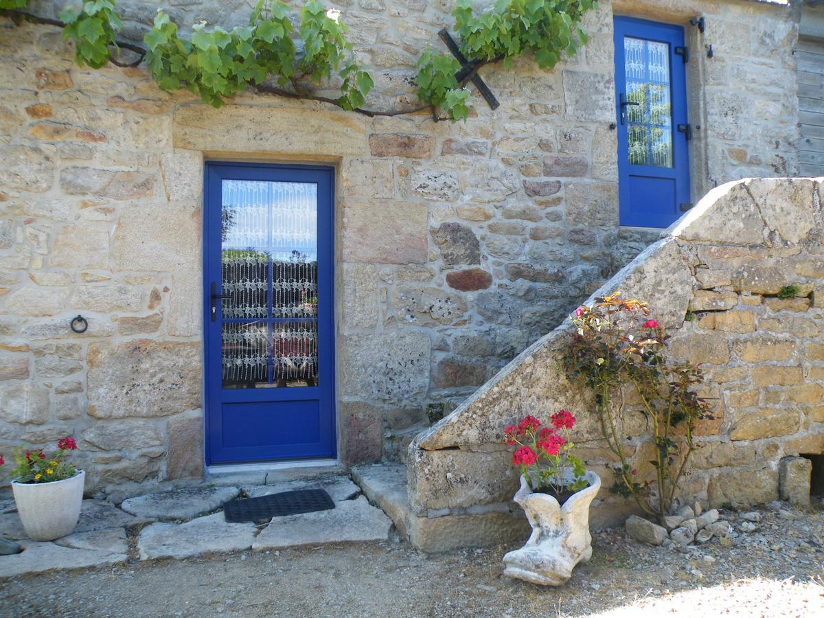 플로고프 La Ferme Du Bout Du Monde B&B 외부 사진