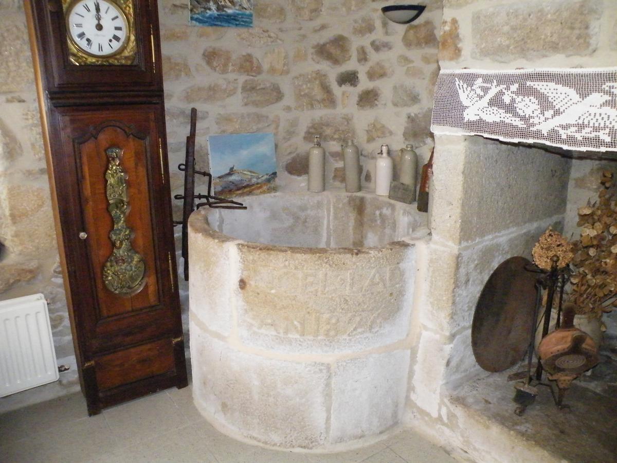 플로고프 La Ferme Du Bout Du Monde B&B 외부 사진