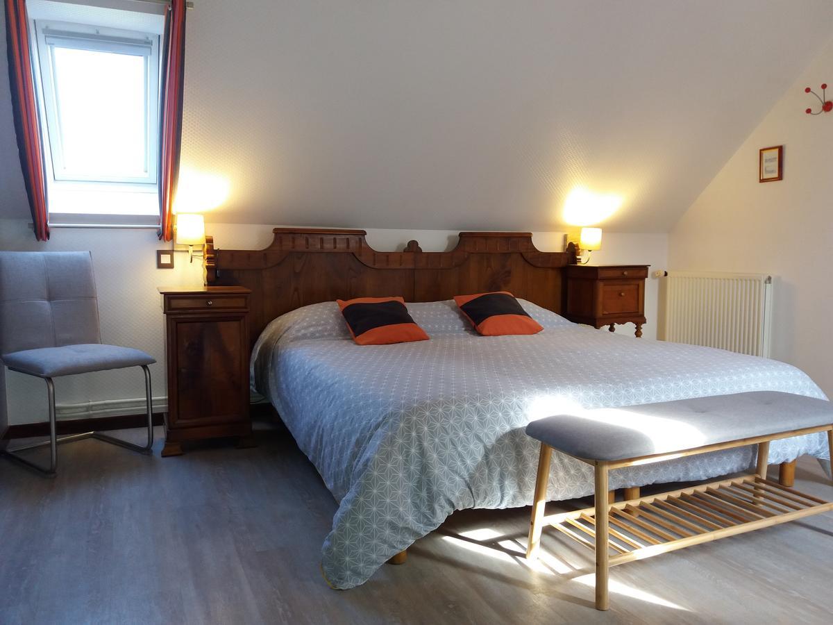 플로고프 La Ferme Du Bout Du Monde B&B 외부 사진